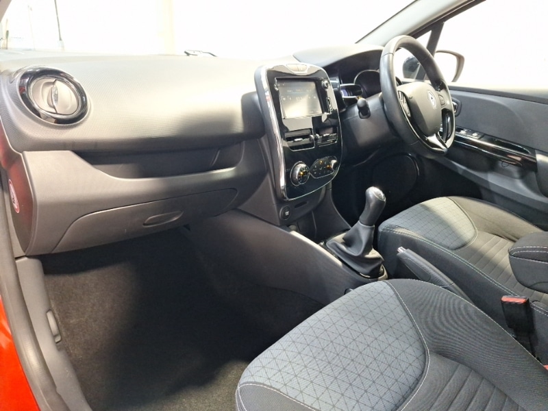 Used Renault Clio 2013 for sale - 77907437: Photo 5