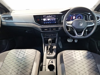 Used Volkswagen Polo 2024 for sale - 75177474: Photo