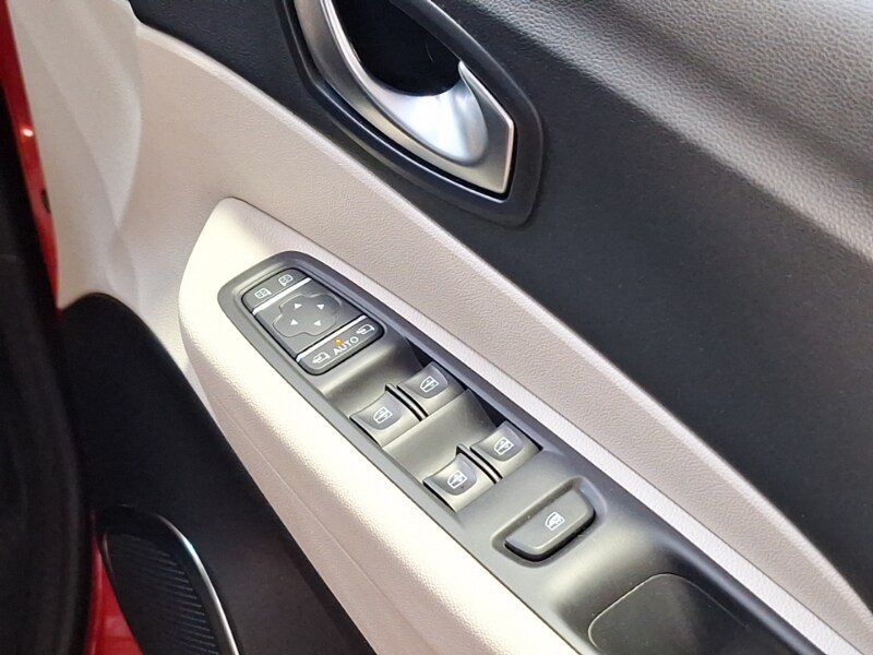 Used Renault Captur 2019 for sale - 77690003: Photo 15