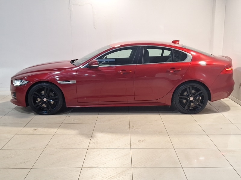 Used Jaguar XE 2017 for sale - 77304215: Photo 4