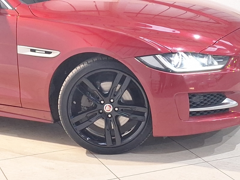 Used Jaguar XE 2017 for sale - 77304215: Photo 9