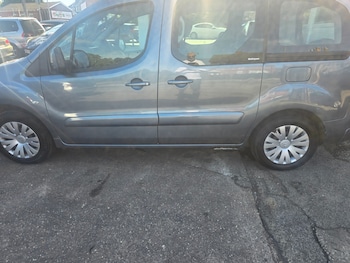 Used Citroen Berlingo Multispace 2009 for sale - 79479232: Photo