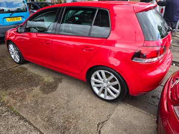 Used Volkswagen Golf 2009 for sale - 78554348: Photo