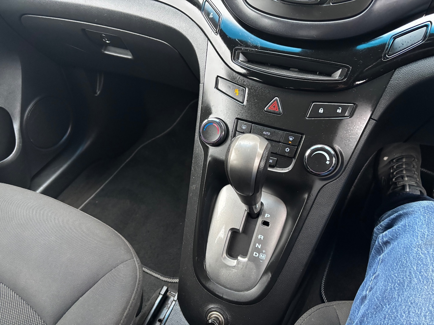 Used Chevrolet Orlando 2012 for sale - 77502765: Photo 14