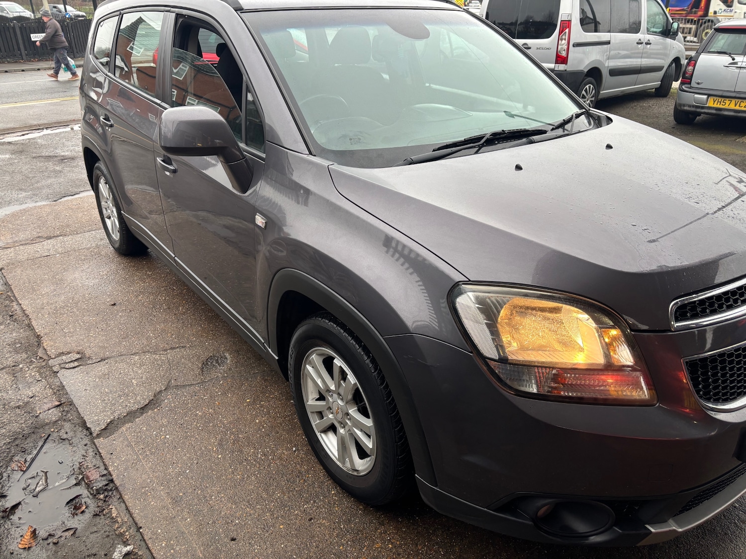 Used Chevrolet Orlando 2012 for sale - 77502765: Photo 2