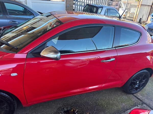Used Alfa Romeo MiTo 2010 for sale - 76181479: Photo 4