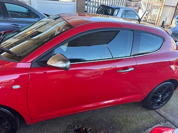 Used Alfa Romeo MiTo 2010 for sale - 76181479: Photo