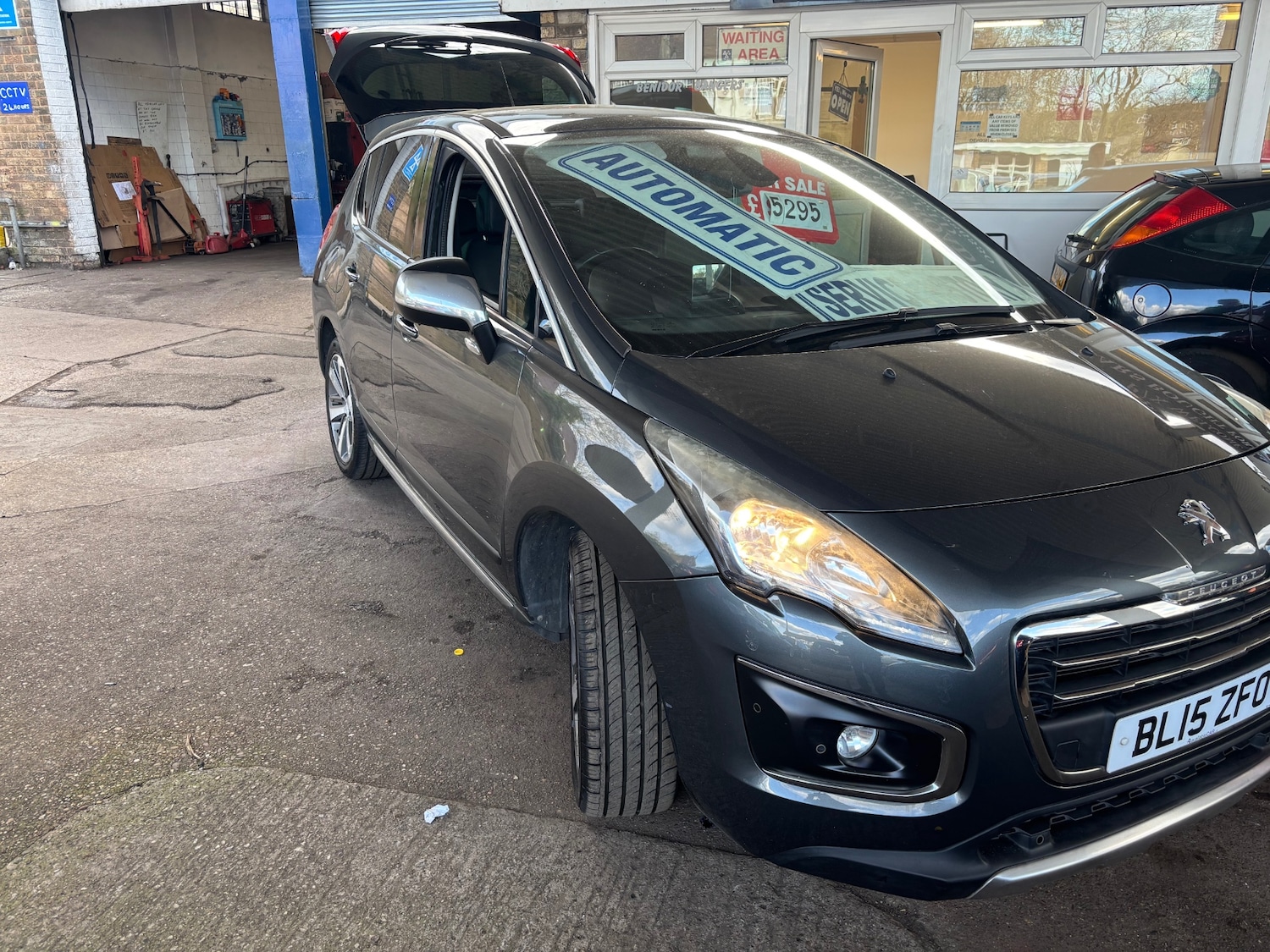 Used Peugeot 3008 2015 for sale - 78198874: Photo 2