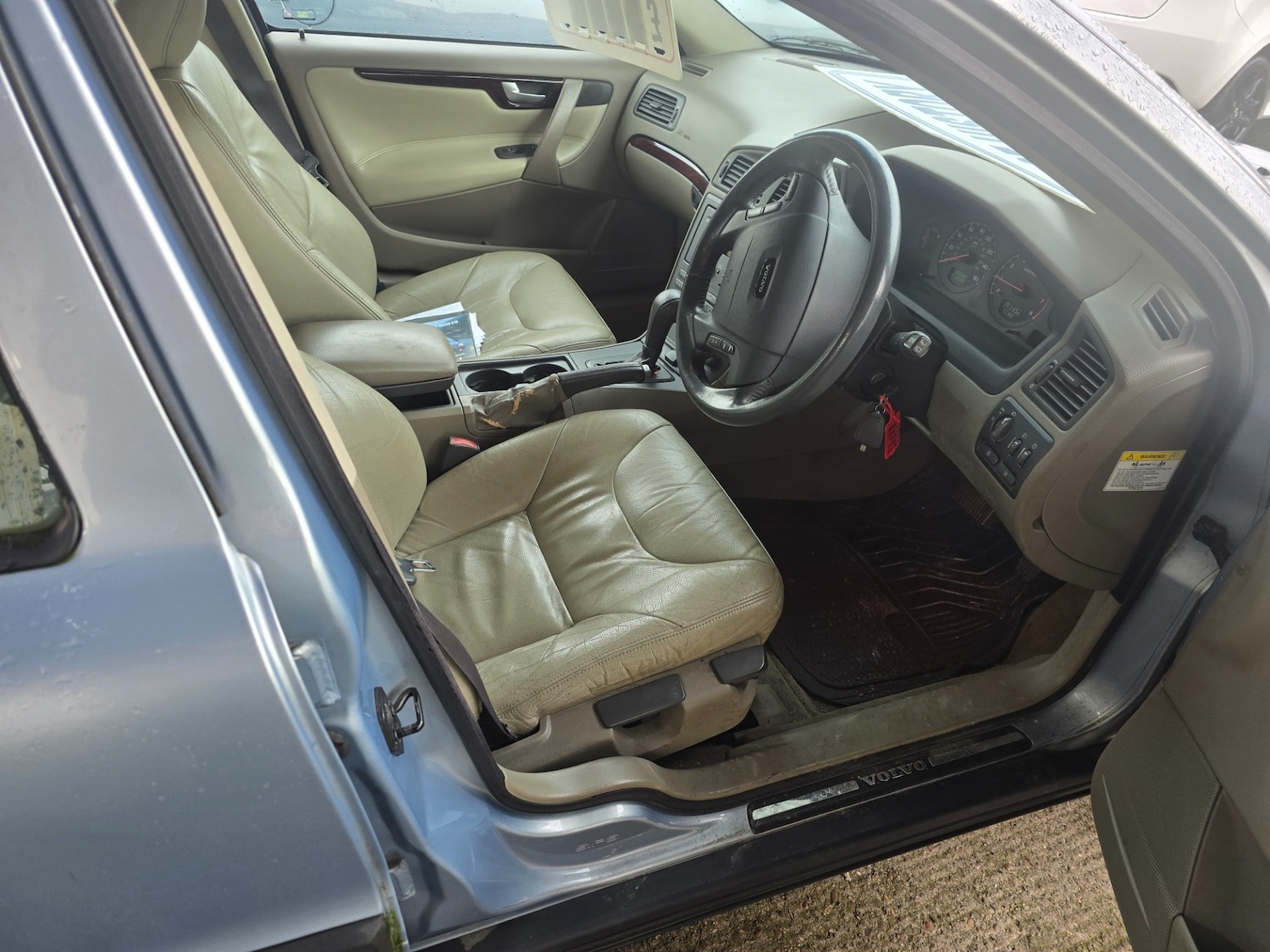 Used Volvo V70 2002 for sale - 77138706: Photo 17