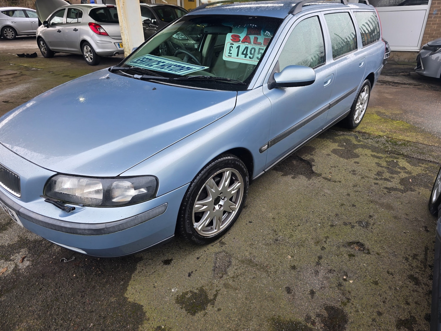 Used Volvo V70 2002 for sale - 77138706: Photo 3