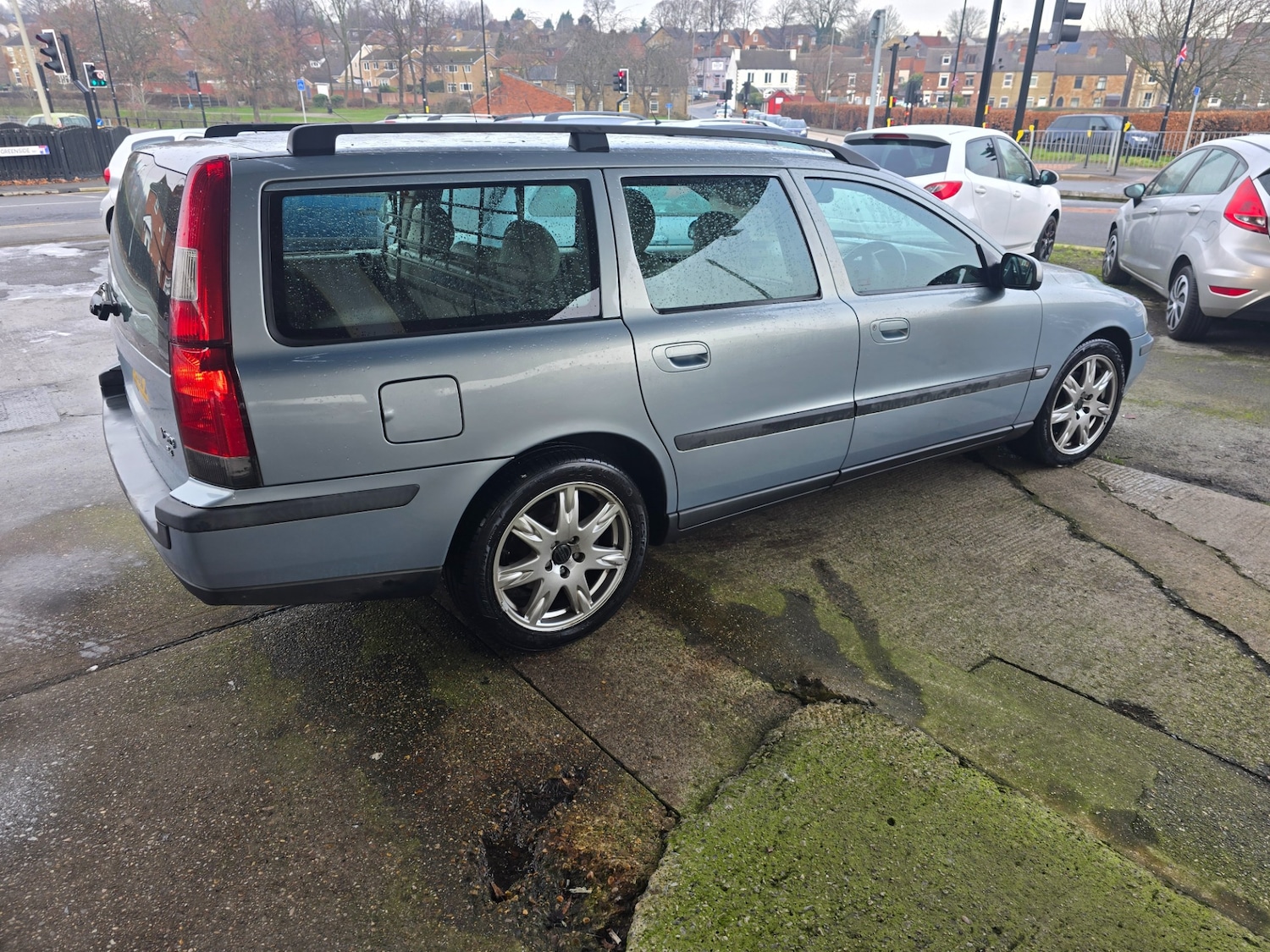 Used Volvo V70 2002 for sale - 77138706: Photo 9