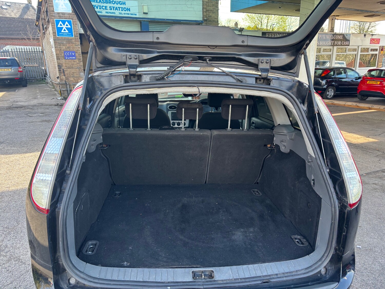 Used Ford Focus 2009 for sale - 78198875: Photo 6