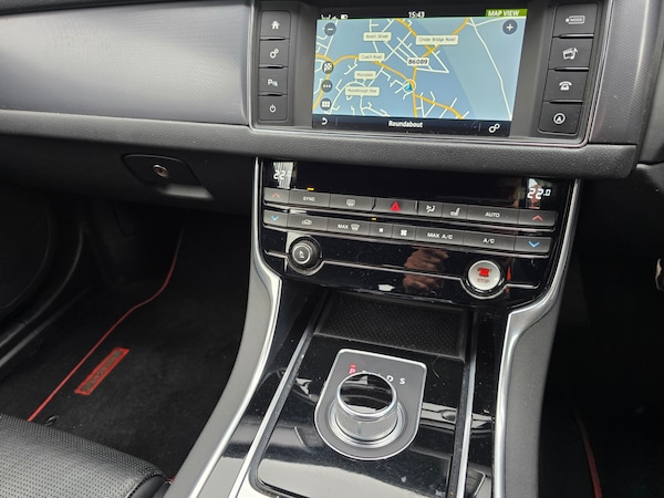 Used Jaguar XF 2016 for sale - 76290038: Photo 14
