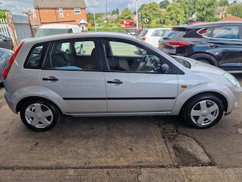 Used Ford Fiesta 2006 for sale - 79392262: Photo