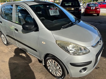 Used Hyundai i10 2010 for sale - 76114090: Photo 2
