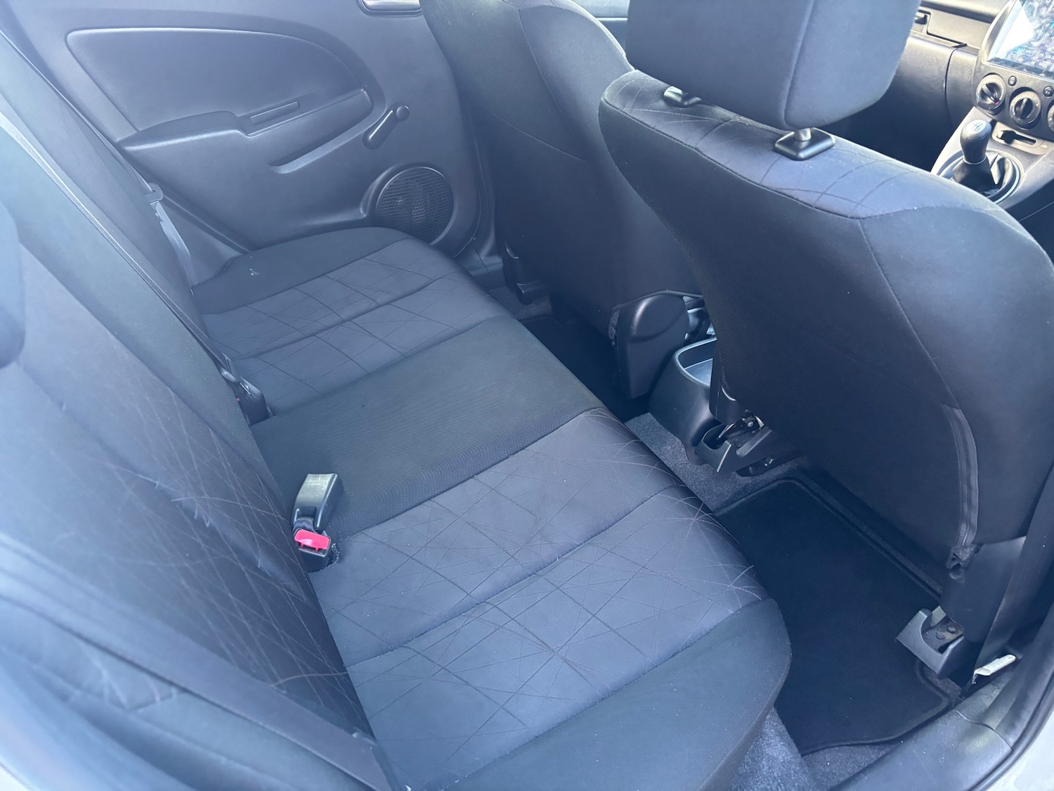 Used Mazda Mazda2 2013 for sale - 76905847: Photo 9