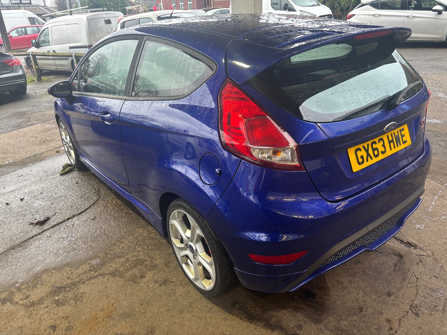 Used Ford Fiesta 2013 for sale - 77296950: Photo 4