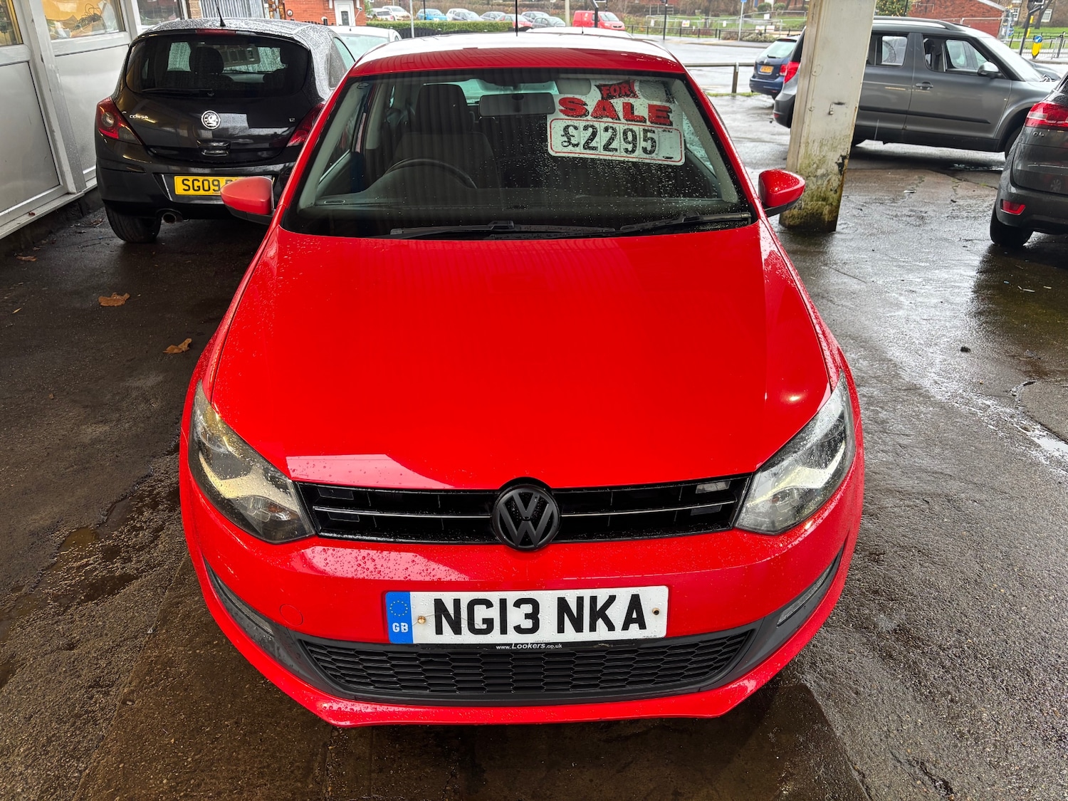 Used Volkswagen Polo 2013 for sale - 76877877: Photo 1