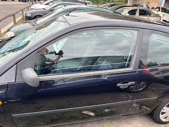Used Ford Fiesta 2005 for sale - 79283117: Photo