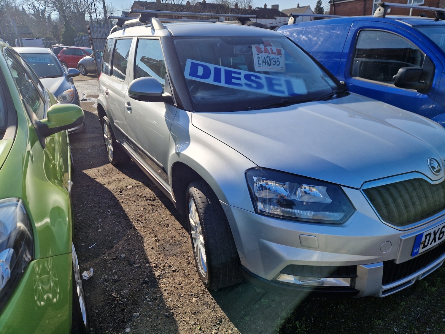 Used Skoda Yeti 2015 for sale - 77744358: Photo 2