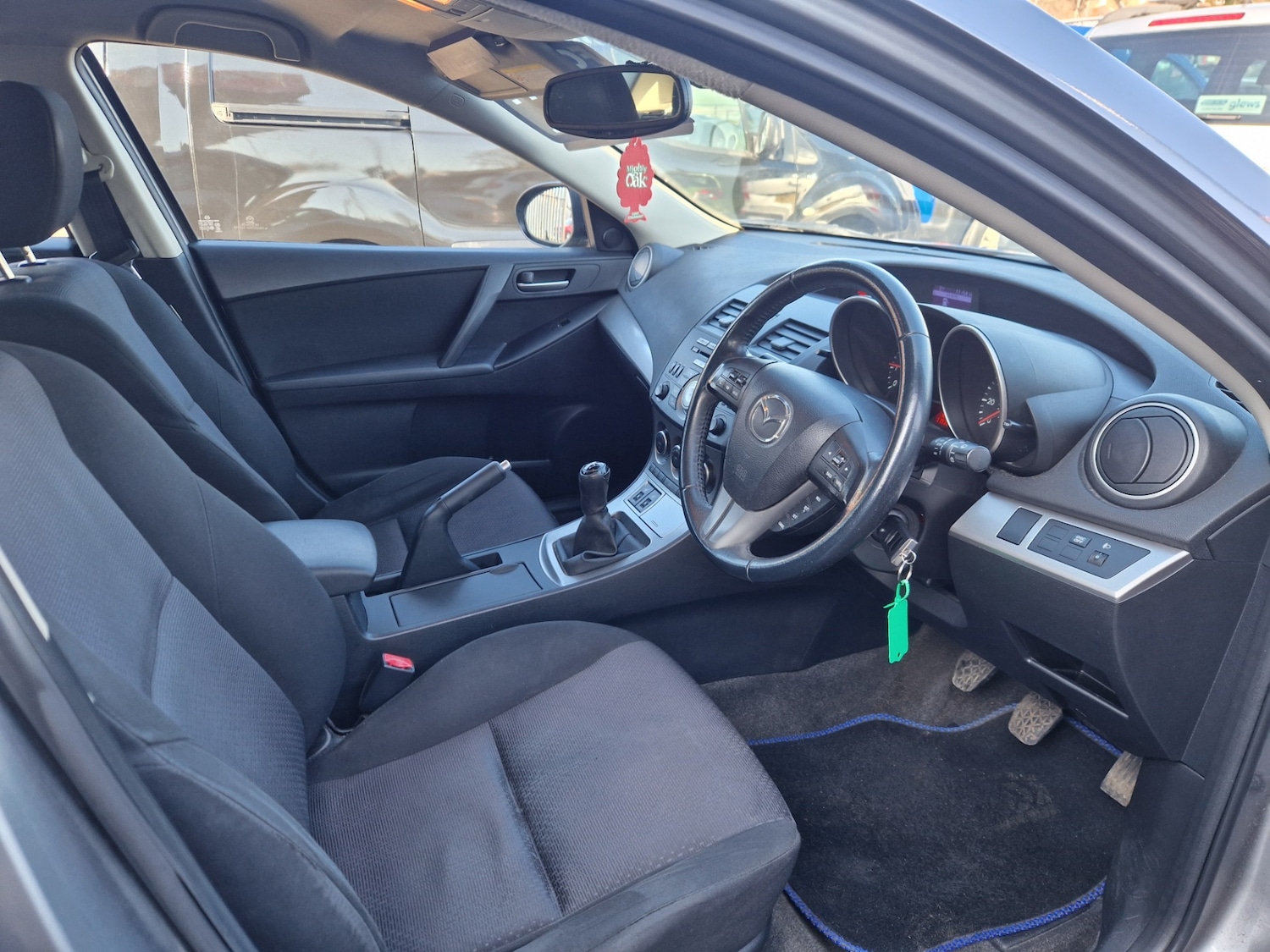 Used Mazda Mazda3 2009 for sale - 77743545: Photo 7