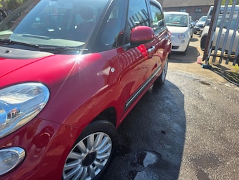 Used Fiat 500L 2013 for sale - 78354402: Photo