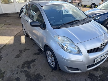Used Toyota Yaris 2009 for sale - 76364861: Photo