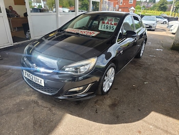 Used Vauxhall Astra 2013 for sale - 79620036: Photo