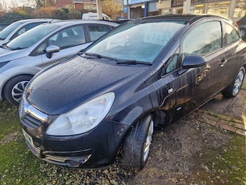 Used Vauxhall Corsa 2009 for sale - 77352189: Photo