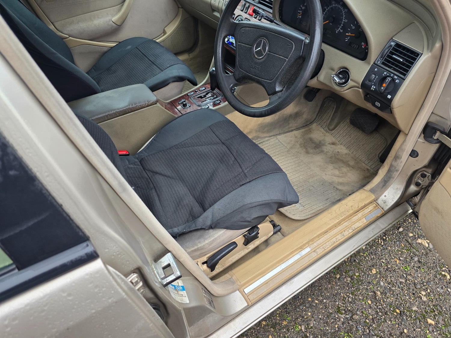 Used Mercedes-Benz C Class 1999 for sale - 76588684: Photo 11