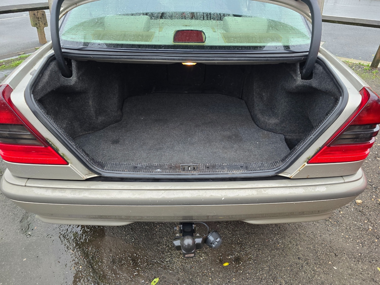 Used Mercedes-Benz C Class 1999 for sale - 76588684: Photo 13