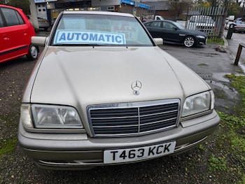 Mercedes-Benz - C Class