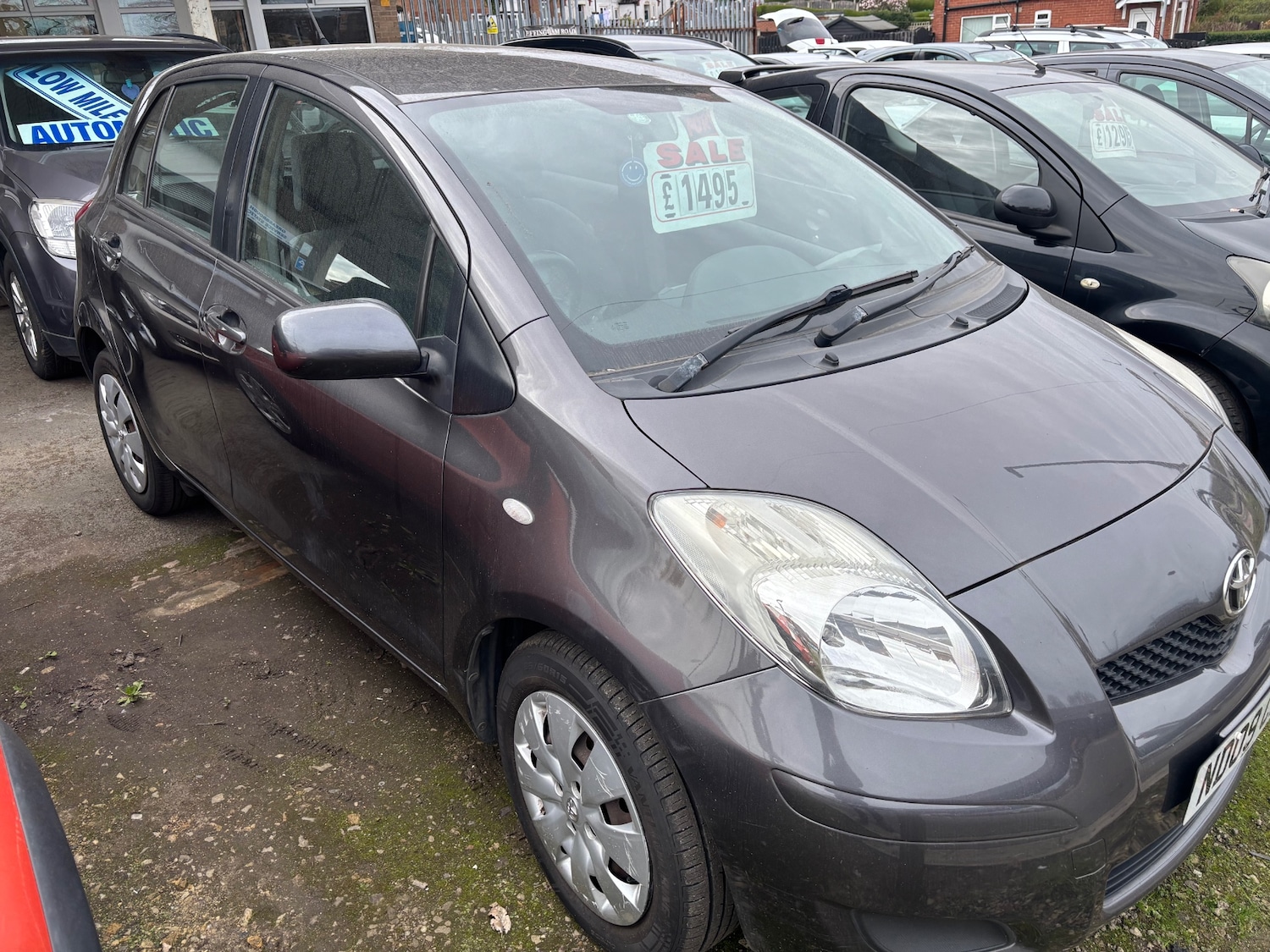 Used Toyota Yaris 2009 for sale - 77984159: Photo 2