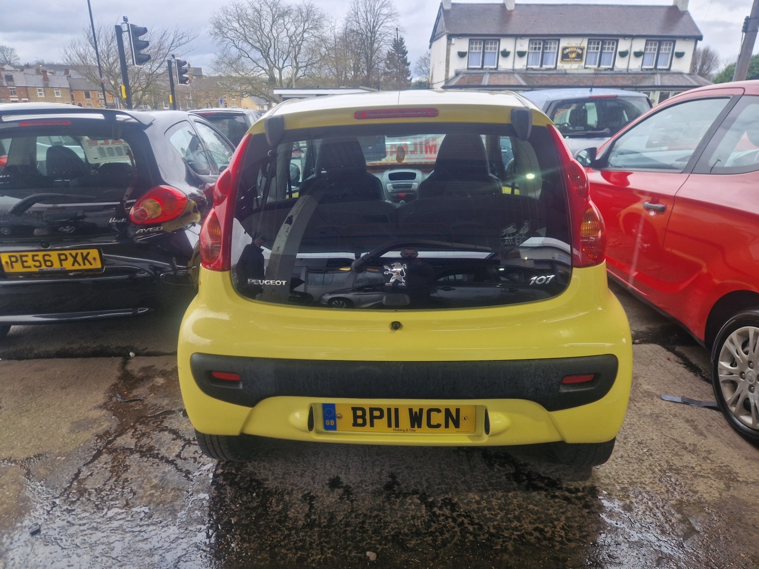 Used Peugeot 107 2011 for sale - 77677490: Photo 2