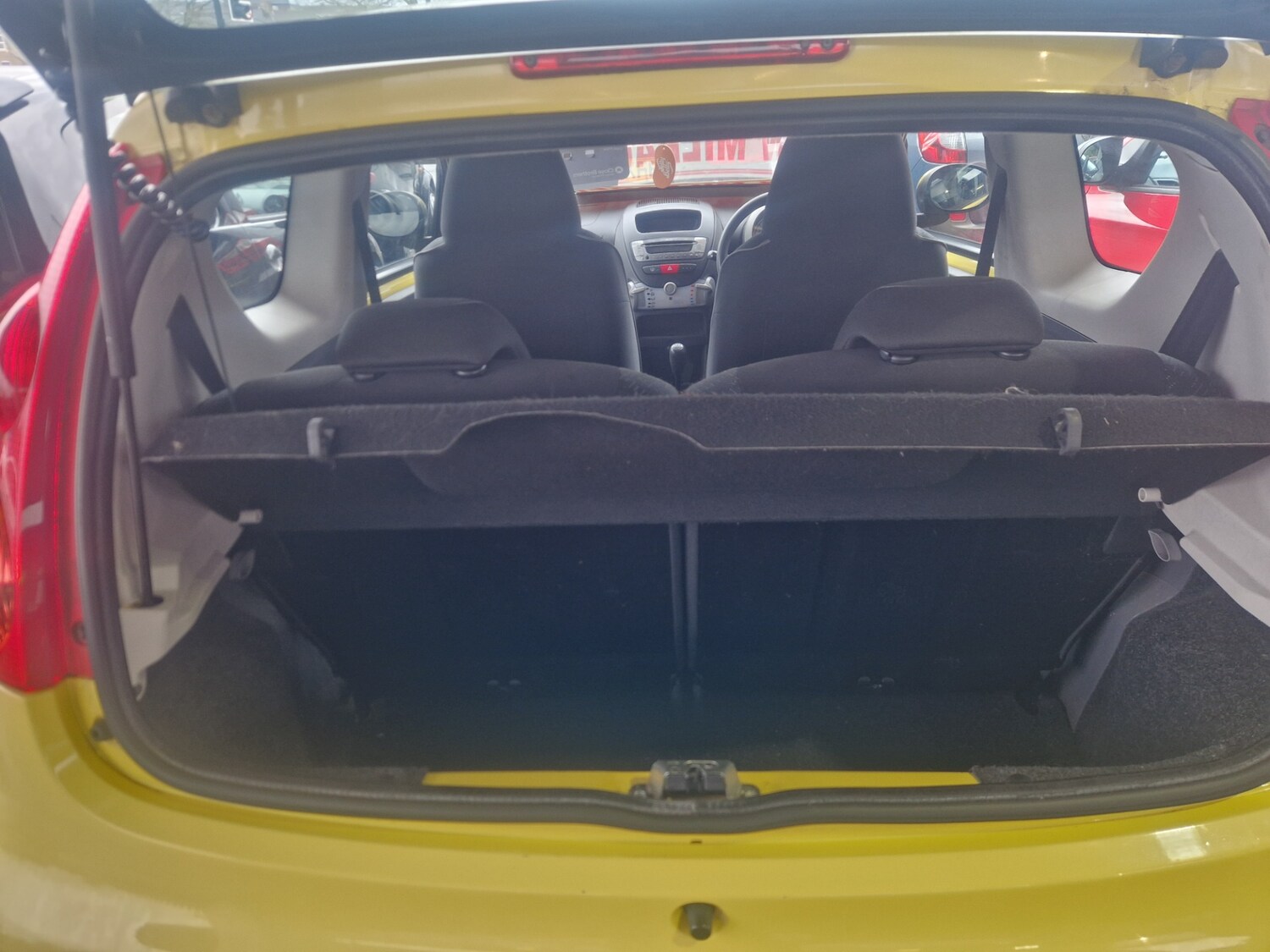 Used Peugeot 107 2011 for sale - 77677490: Photo 6