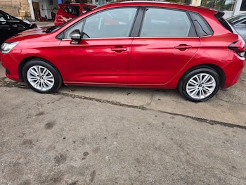 Used Citroen C4 2016 for sale - 79559740: Photo