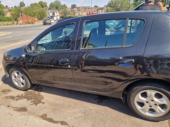 Used Dacia Sandero 2014 for sale - 79404633: Photo