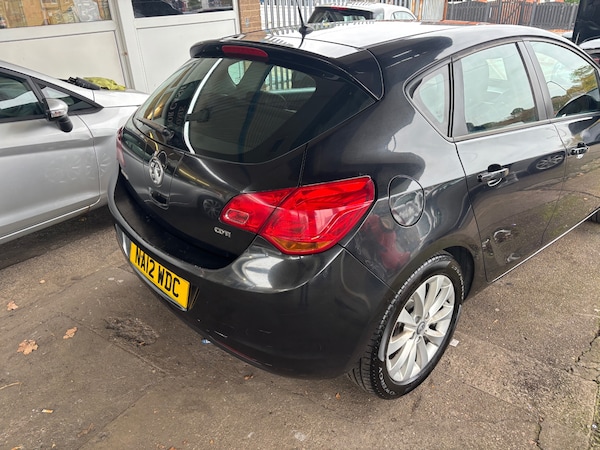 Used Vauxhall Astra 2012 for sale - 76287325: Photo 7