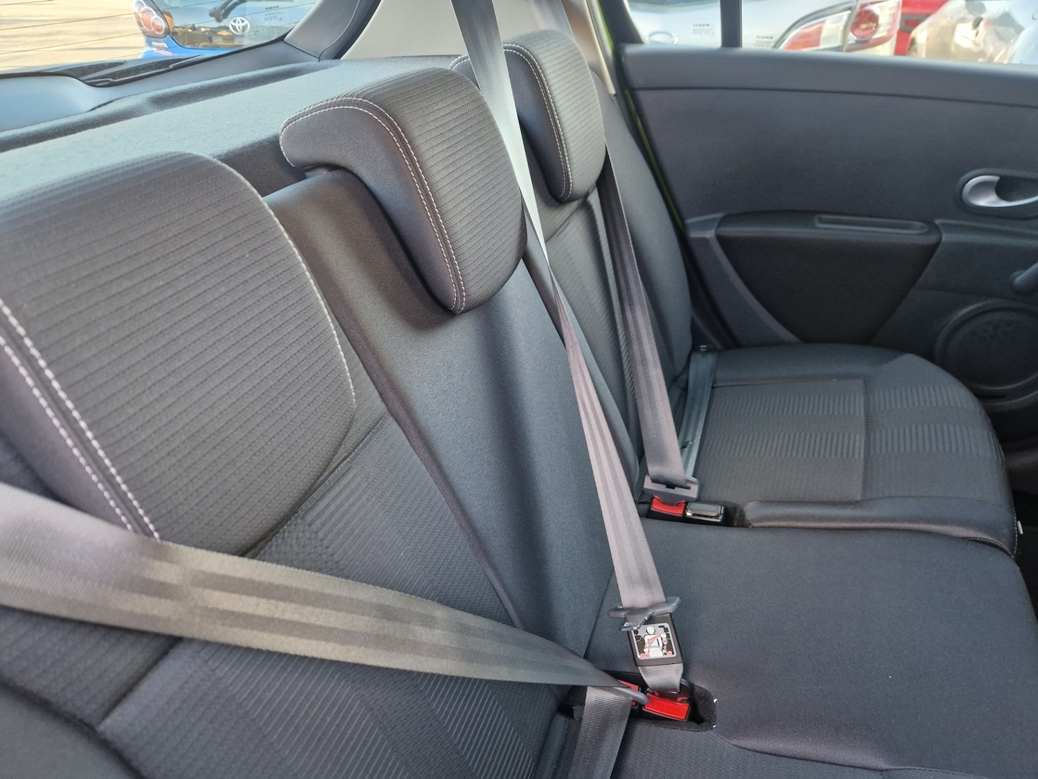 Used Renault Clio 2010 for sale - 77864464: Photo 14