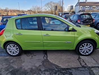 Used Renault Clio 2010 for sale - 77864464: Photo
