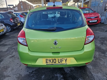 Used Renault Clio 2010 for sale - 77864464: Photo