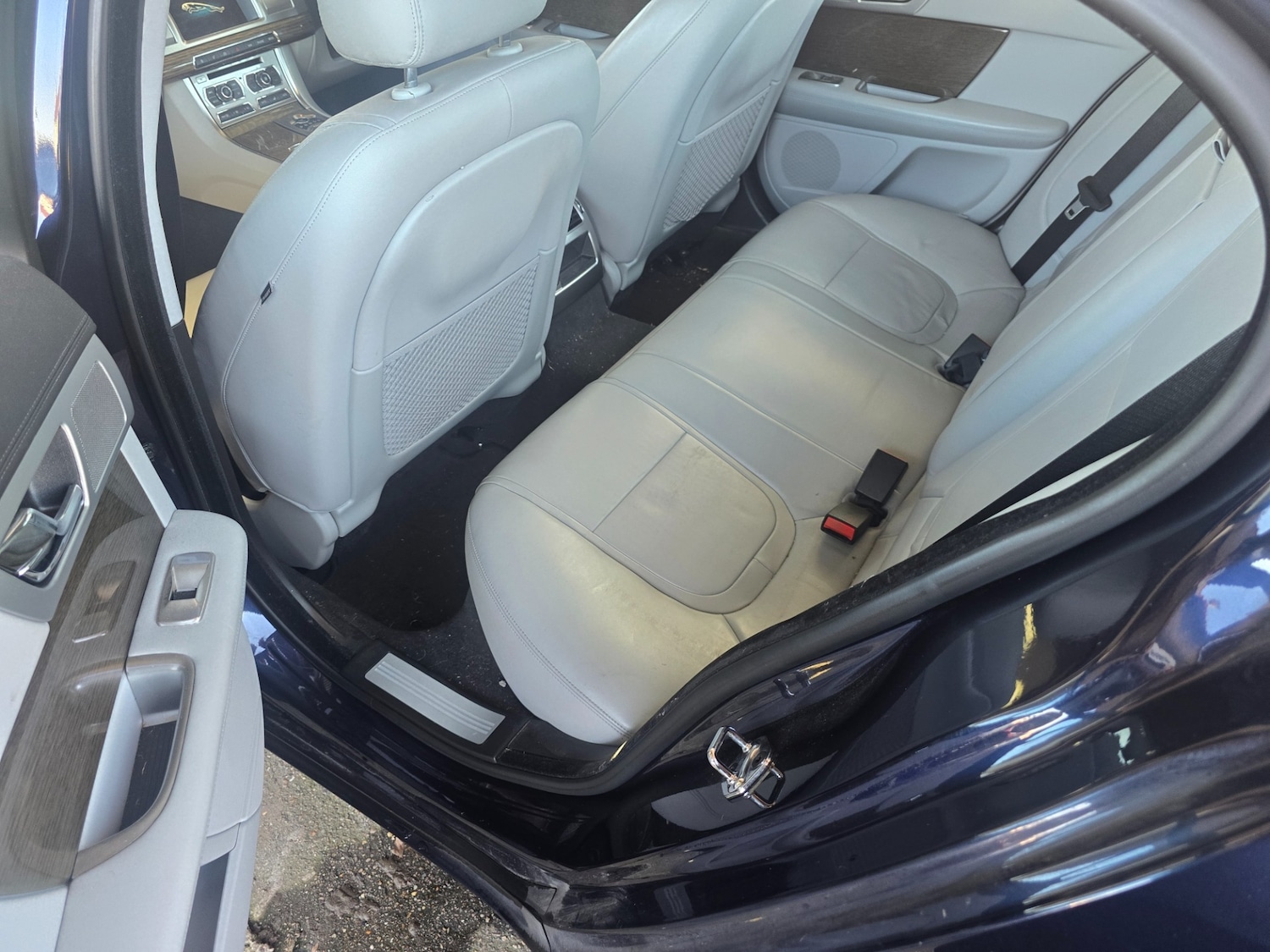 Used Jaguar XF 2014 for sale - 78105773: Photo 14