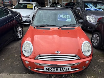 Used MINI Convertible 2005 for sale - 77984154: Photo