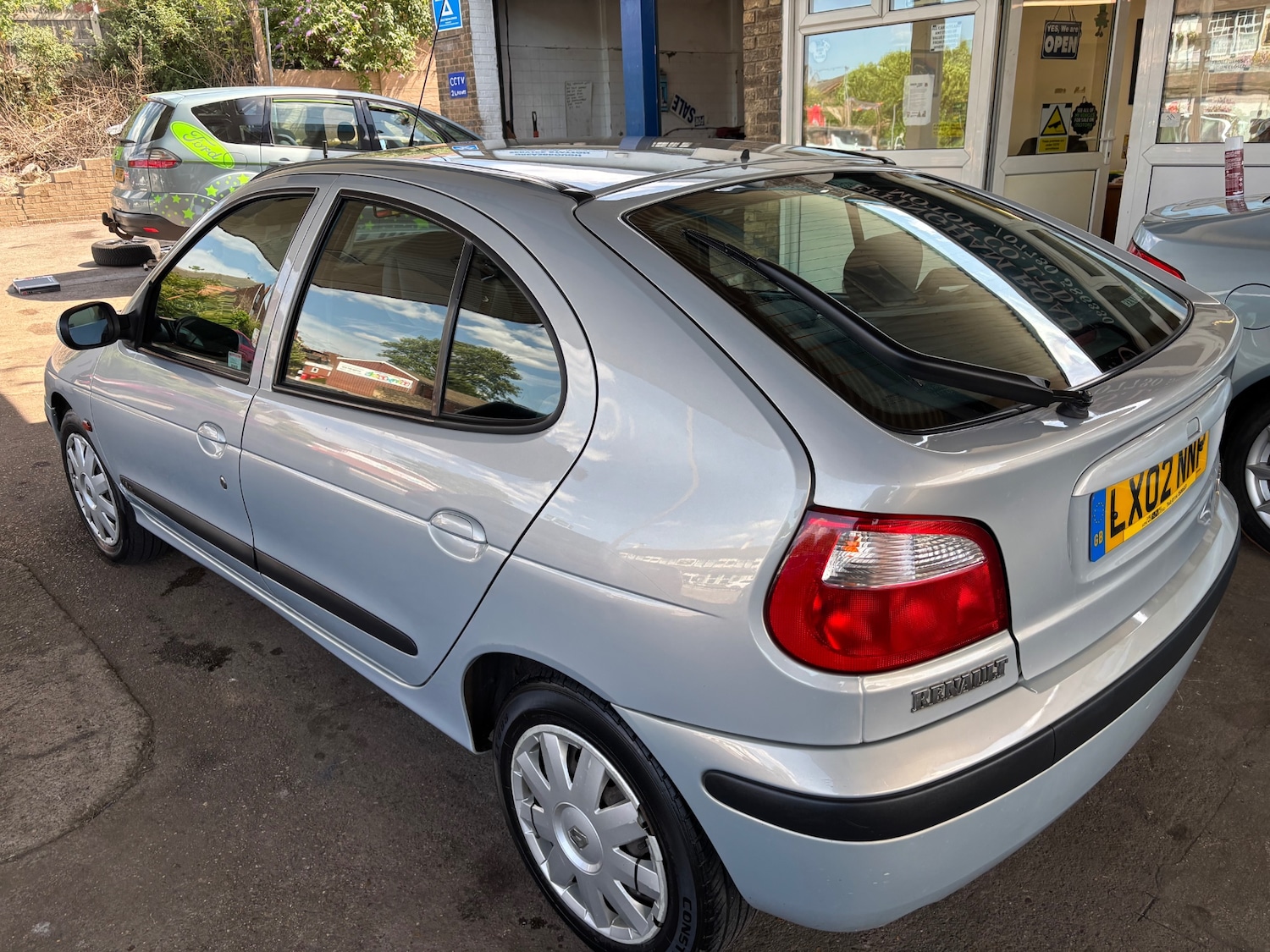 Renault Megane 2002 (02) - 1.6 16V Expression 5dr - Image 5