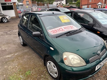 Used Toyota Yaris 2002 for sale - 79283122: Photo