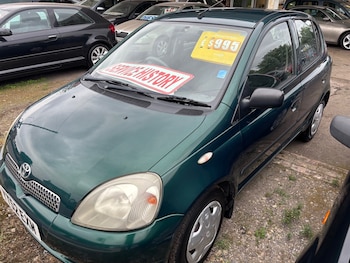 Used Toyota Yaris 2002 for sale - 79283122: Photo