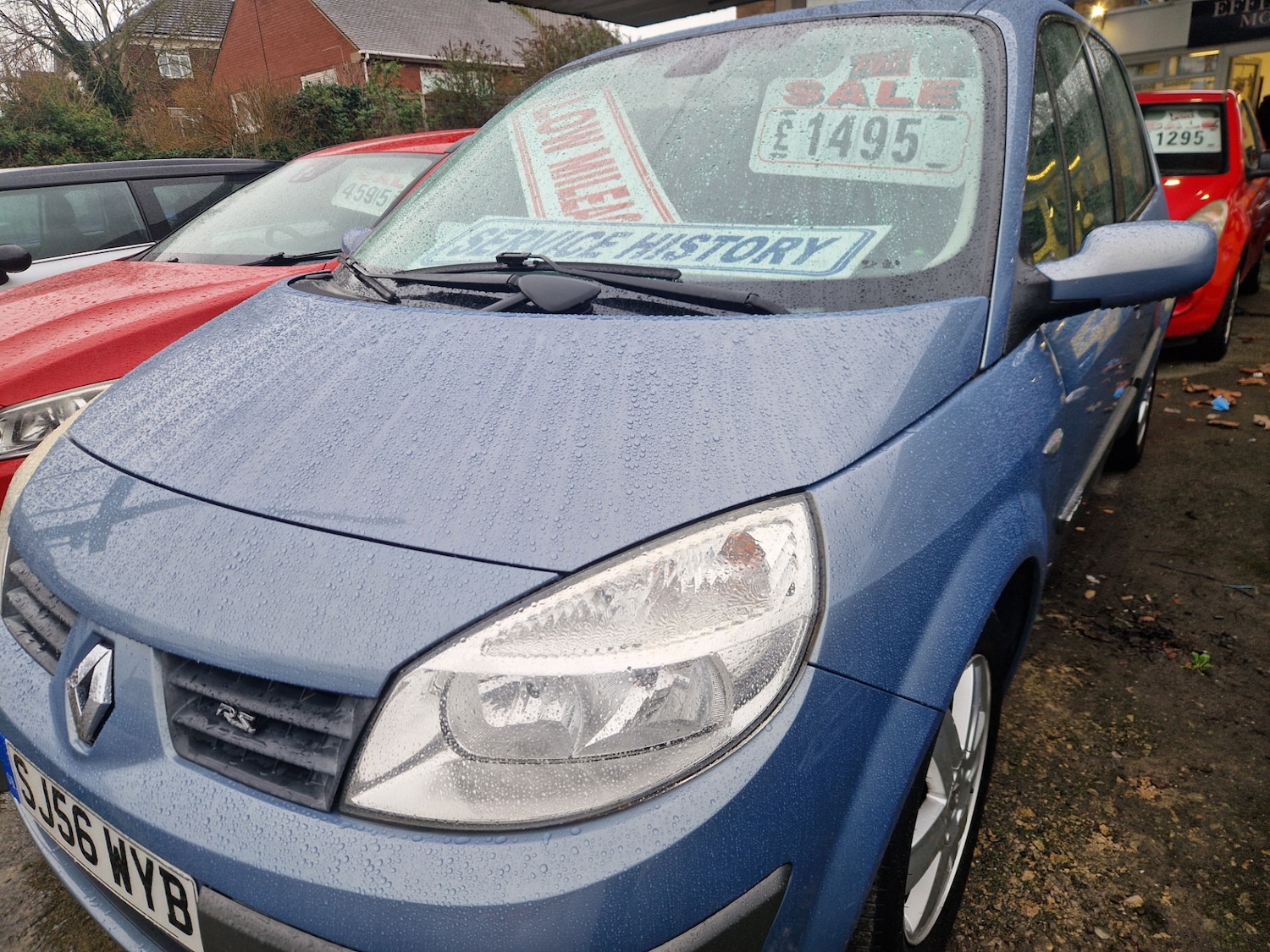 Used Renault Megane 2006 for sale - 77678900: Photo 5