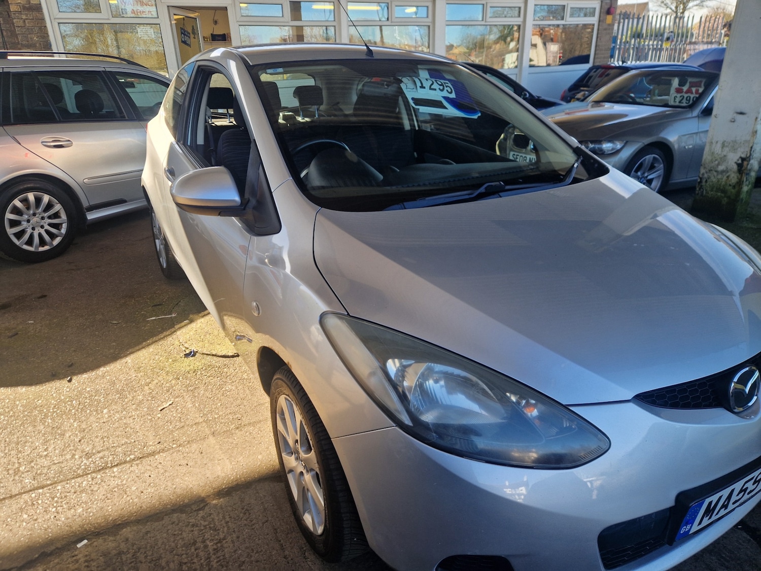 Used Mazda Mazda2 2009 for sale - 77917217: Photo 4