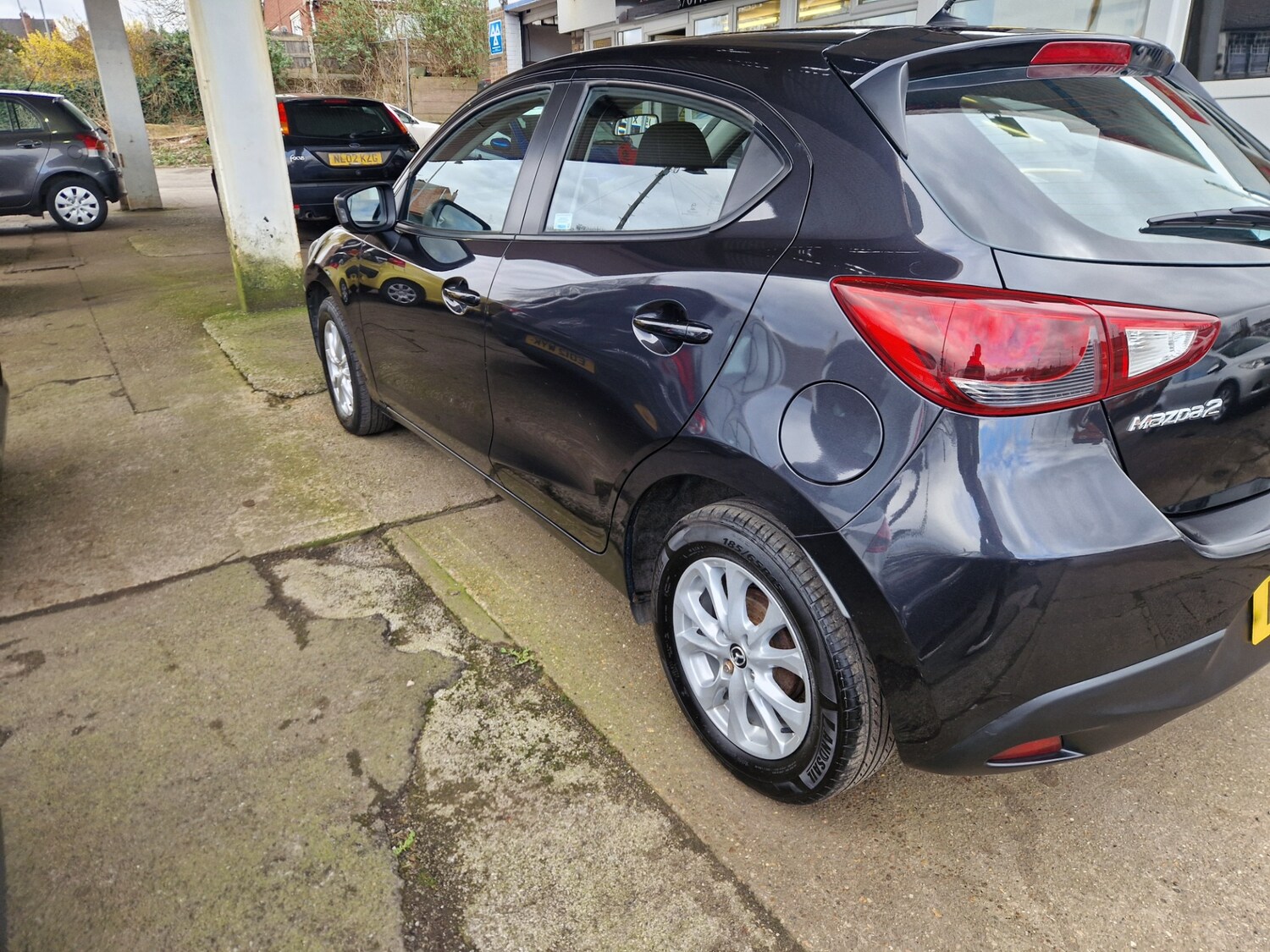 Used Mazda Mazda2 2015 for sale - 77818496: Photo 16