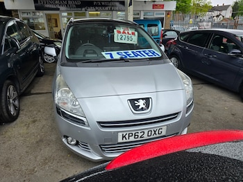 Used Peugeot 5008 2012 for sale - 78553937: Photo